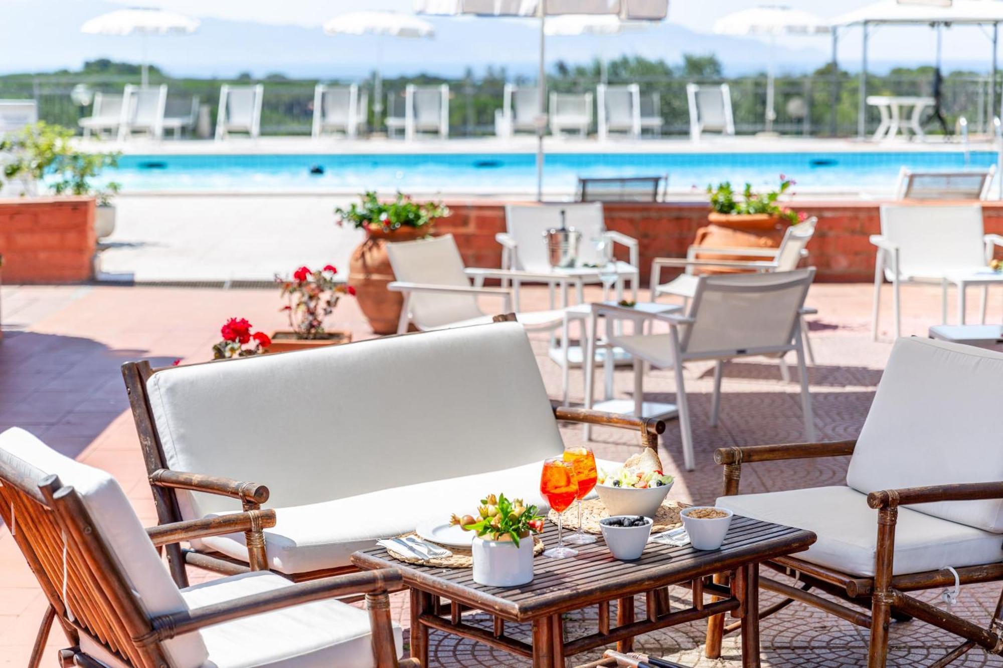 Argentario Osa Resort Talamone Exterior photo