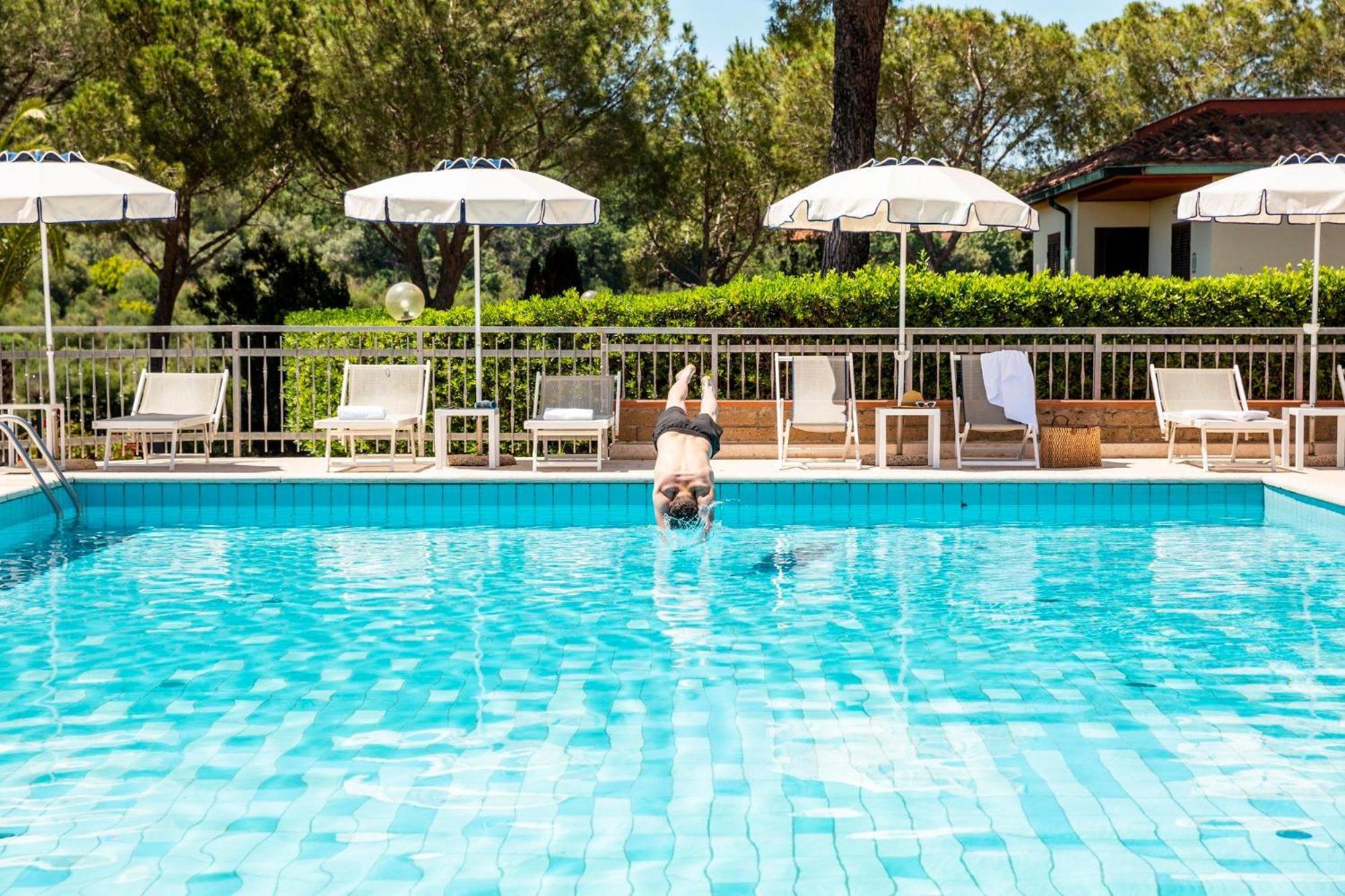 Argentario Osa Resort Talamone Exterior photo