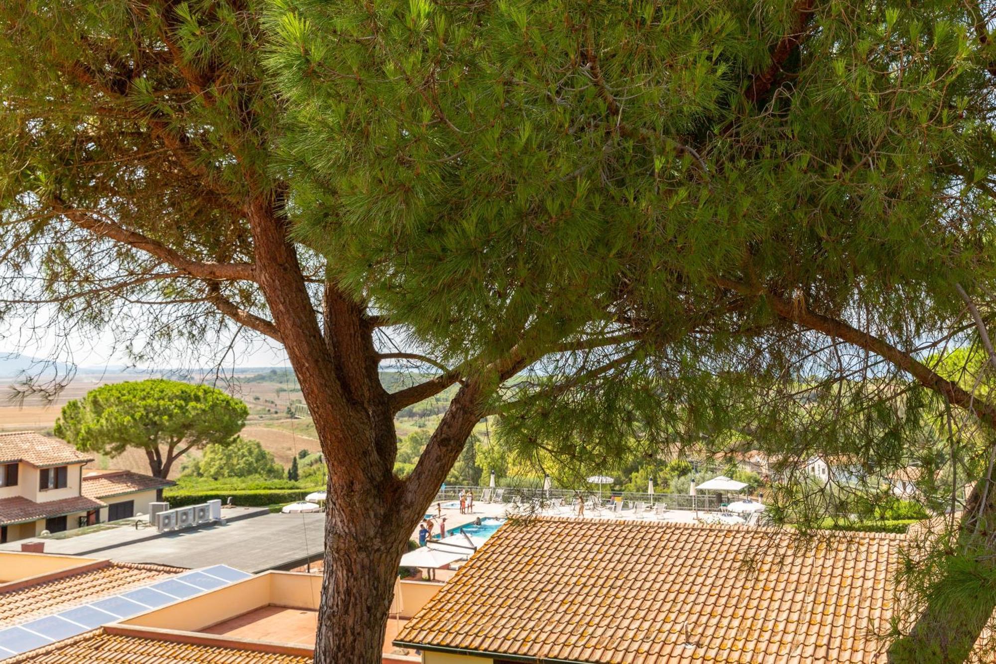 Argentario Osa Resort Talamone Exterior photo