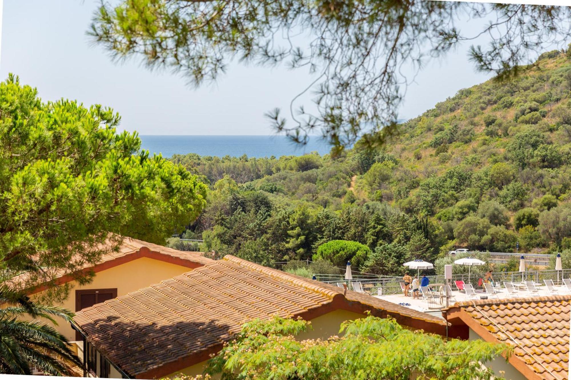 Argentario Osa Resort Talamone Exterior photo